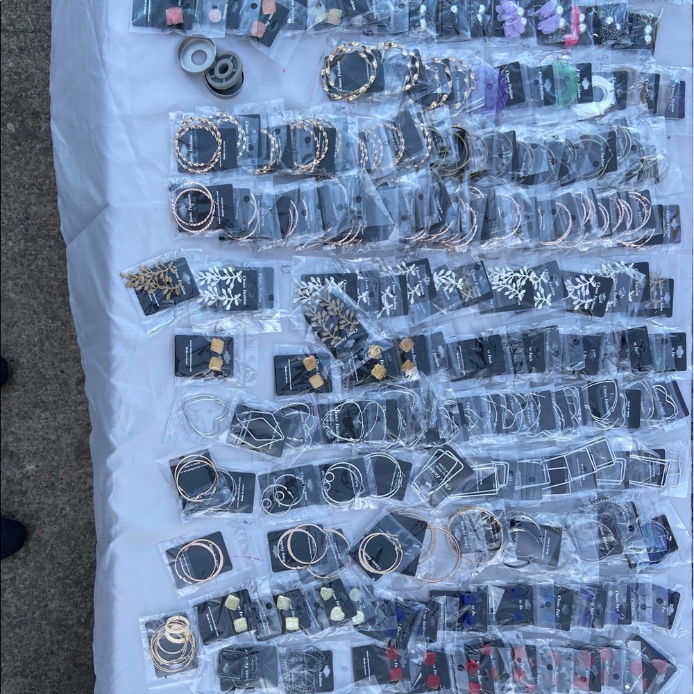 20 pc Bulk mixed earrings